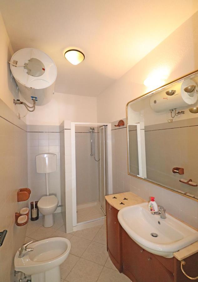 Supramare Apartment Ла Мадалена Екстериор снимка