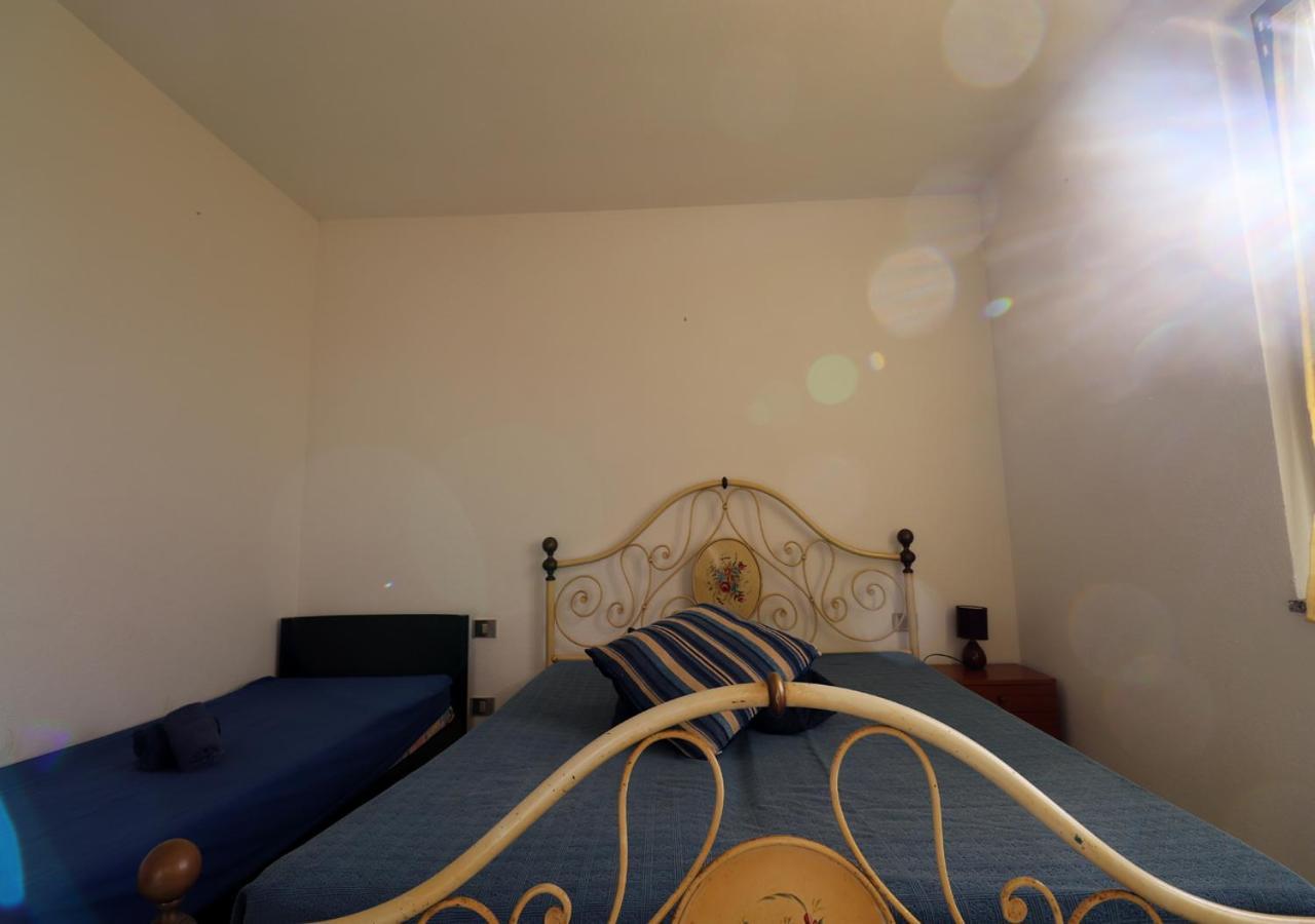 Supramare Apartment Ла Мадалена Екстериор снимка